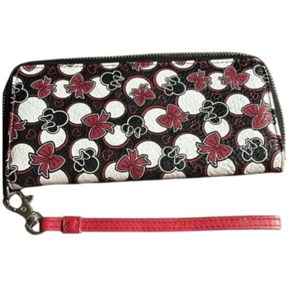 Disney Parks Exclusive Minnie Mouse Loves Dots Polka Dot Hearts Bows Wristlet - Picture 1 of 7